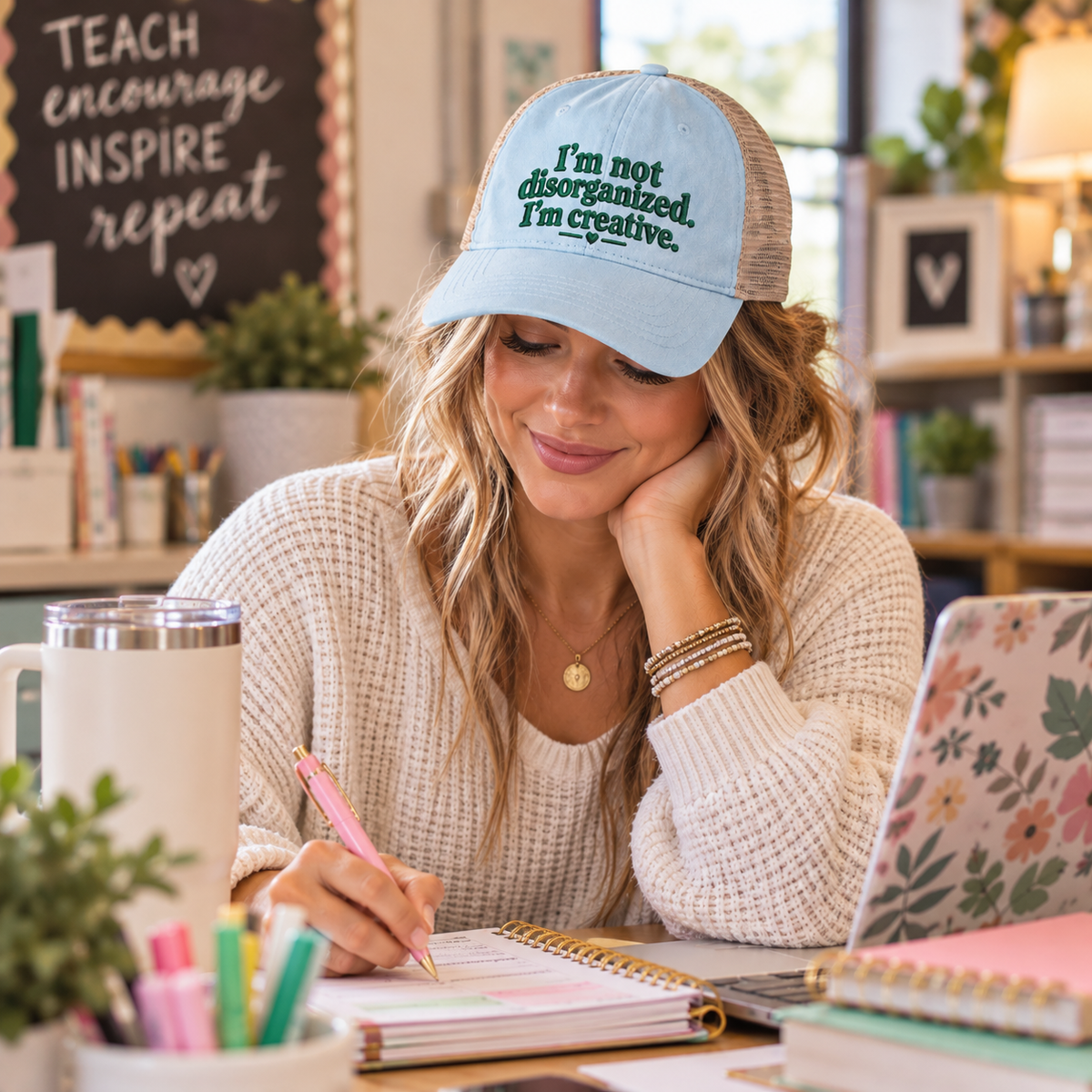 I'm not disorganized - Women's Washed Mesh-Back Cap